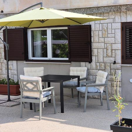 Apartments Marzic Pag Town Zewnętrze zdjęcie