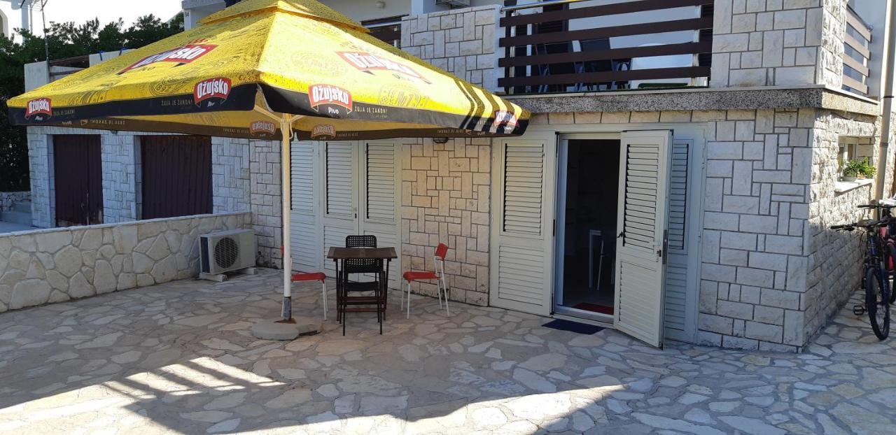 Apartments Marzic Pag Town Zewnętrze zdjęcie
