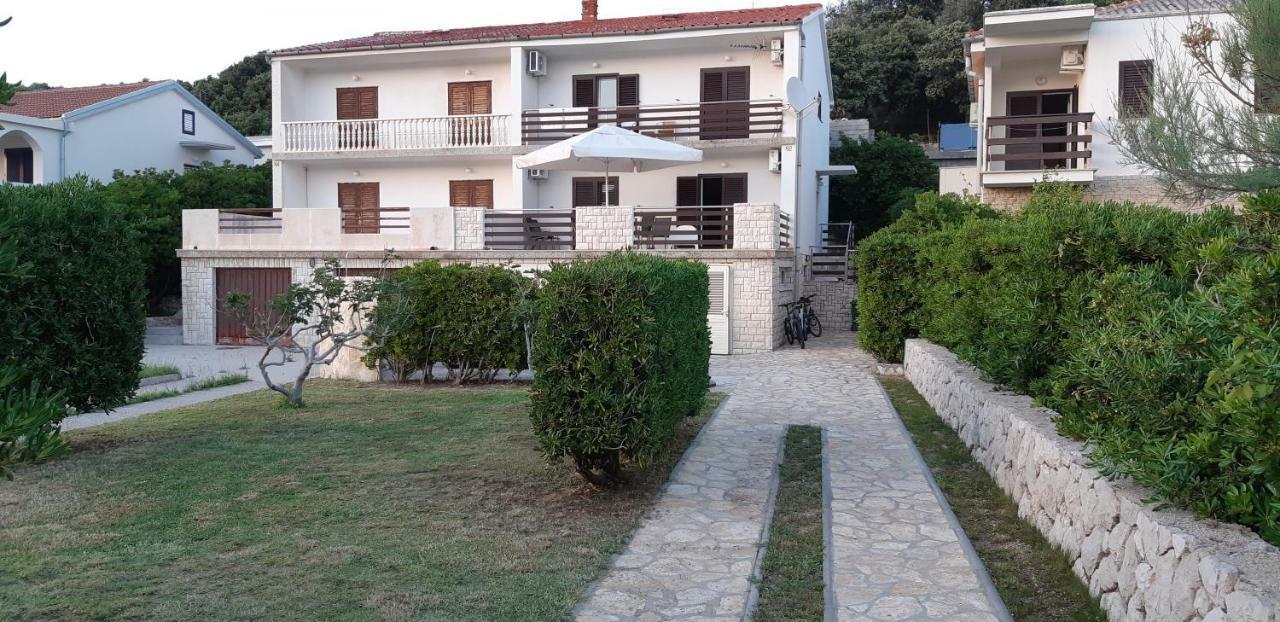 Apartments Marzic Pag Town Zewnętrze zdjęcie