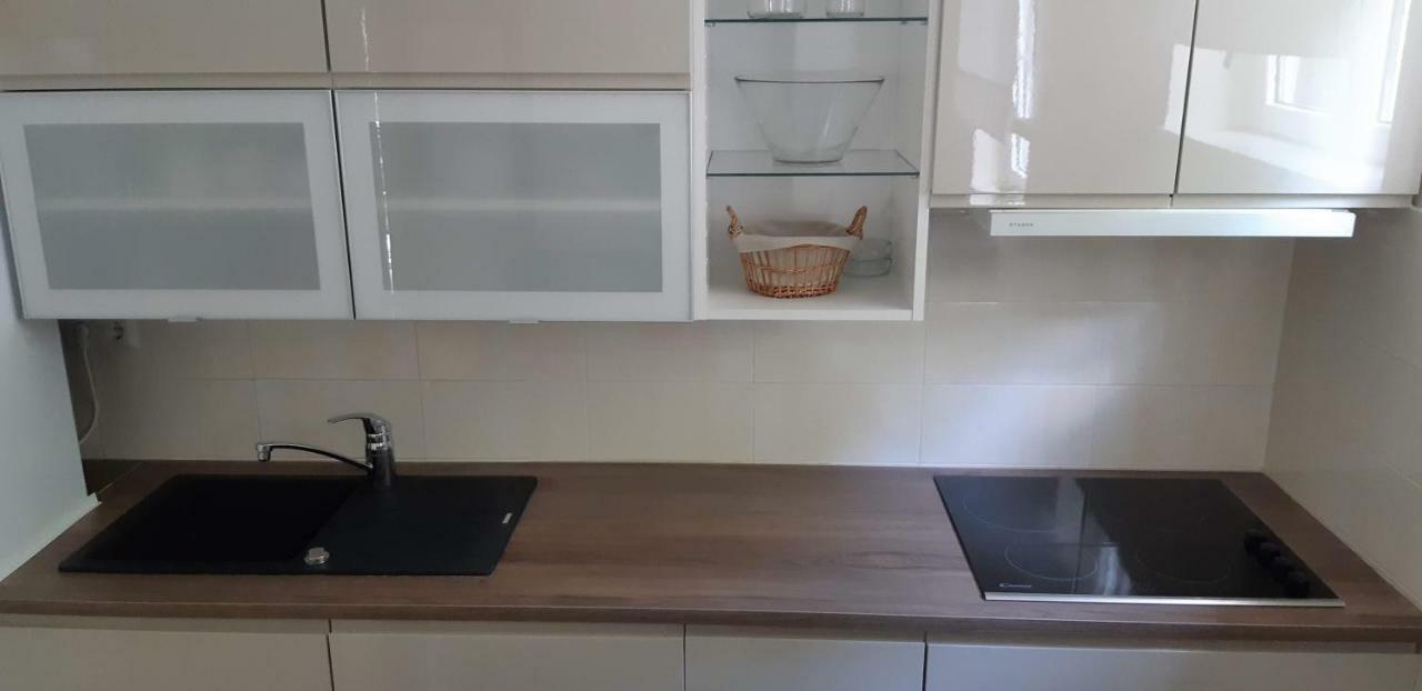 Apartments Marzic Pag Town Zewnętrze zdjęcie